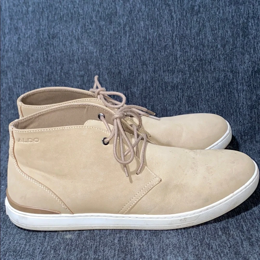 Aldo Men's‎ Beige Chukka Boots